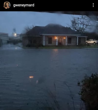 Gwen Eymard IG house surrounded by water