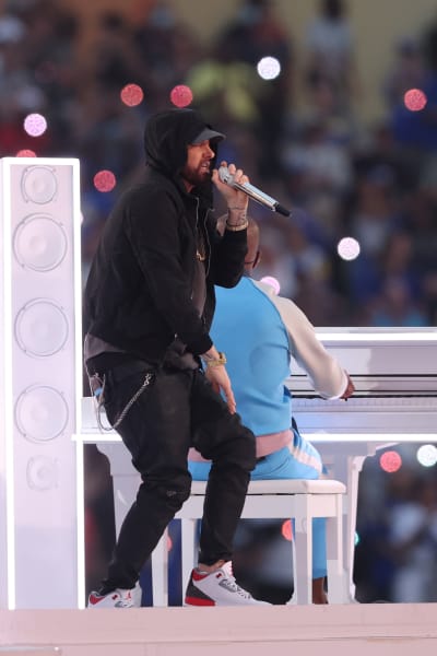 Eminem Super Bowl Pic
