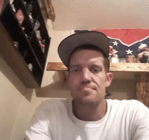 Justin Stroud Displays Confederate Flag