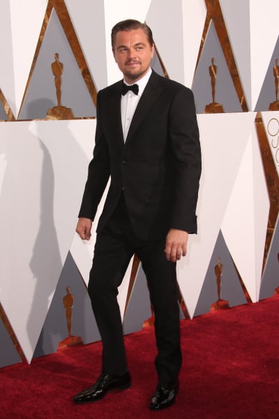 Leonardo DiCaprio: Full Body Photo at the 2106 Oscars