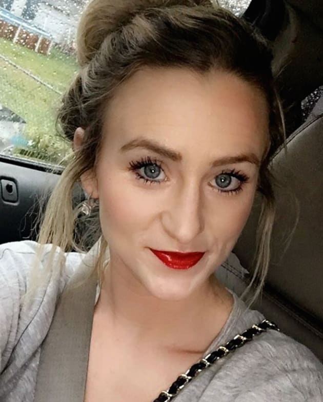Leah Messer just shared a mighty suspicious selfie ... is she trying to tel...