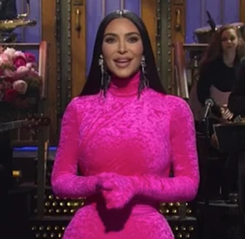 Kim Kardashian Hosts SNL