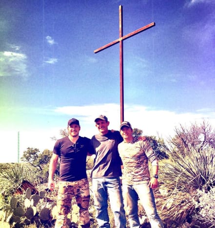 Chris Pratt Erects Giant Cross