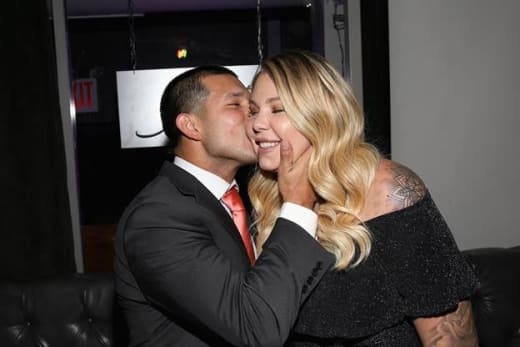 Kailyn Lowry and Javi Marroquin Kiss