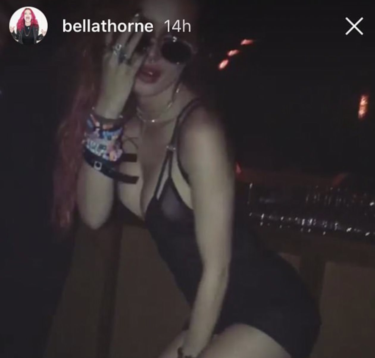 Thorne photo bella snapchat Bella Thorne
