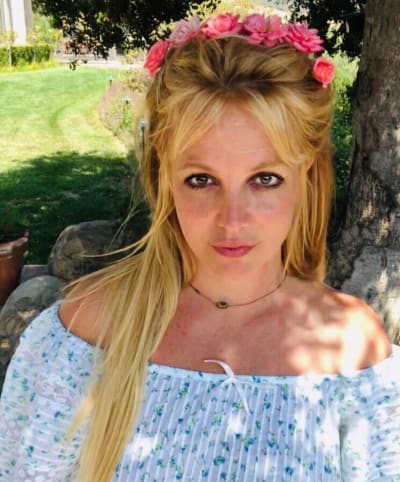 Britney With a Flower Crown