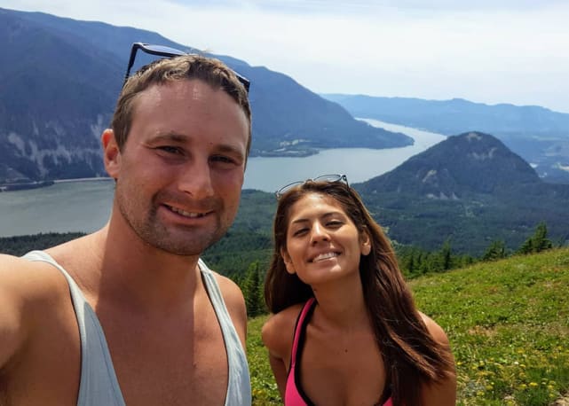 Corey rathgeber and evelin villegas may be back together