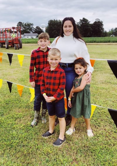 Jenelle Evans and Trio of Kids