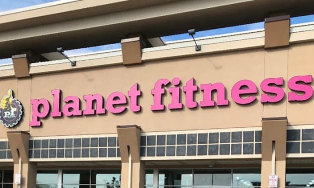 Naked Man Arrested at Planet Fitness