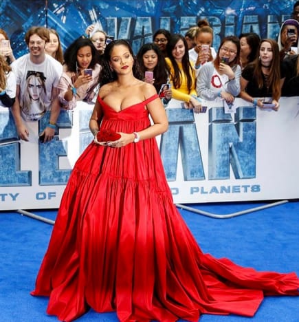 Rihanna: Is She Pregnant