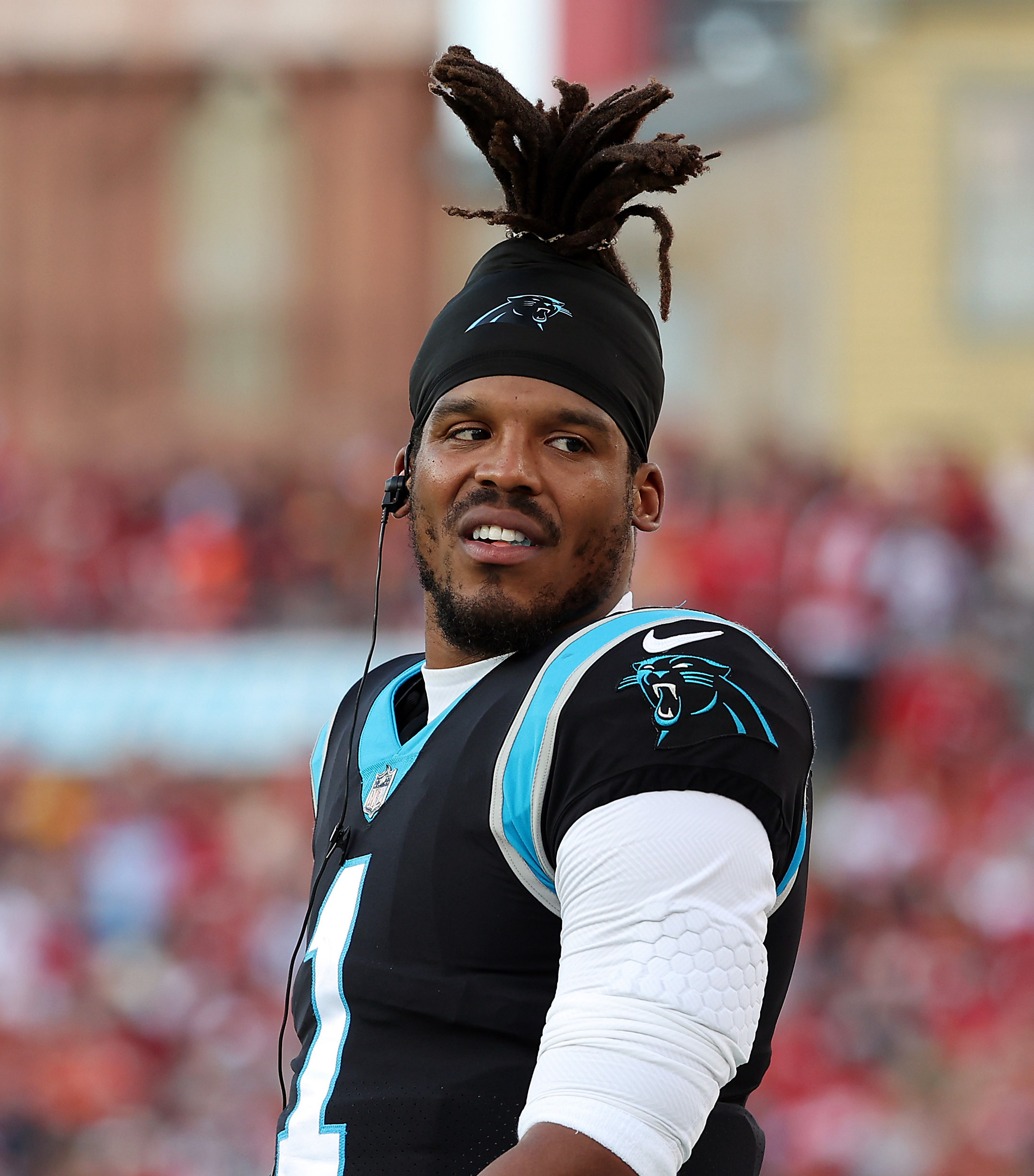 Cam-Newton-Says-Women-Should-Be-Quiet-and-Stay-in-the-Kitchen
