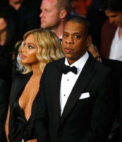 Beyonce and Jay Z dressed up