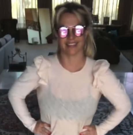 Britney Spears Flashes Backside In Racy Video: Its My 