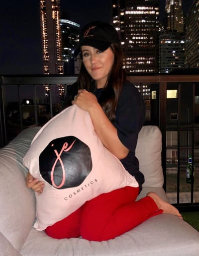 Jenelle Evans with a Pillow