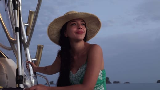 Jasmine Pineda goes on a romantic boat tour alone