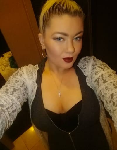 Amber Portwood Takes a Selfie