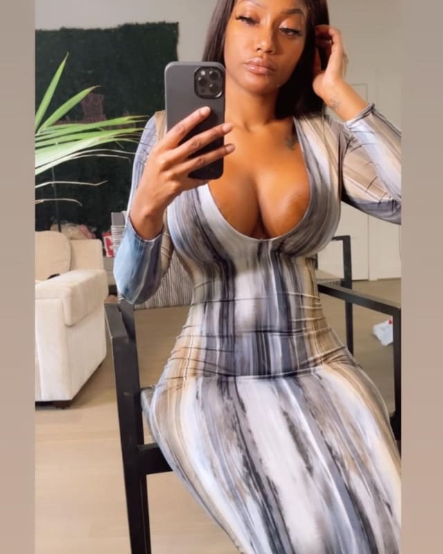 Brittany banks flaunts post op body