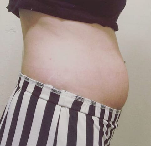 Raiven Adams baby bump at 16 weeks