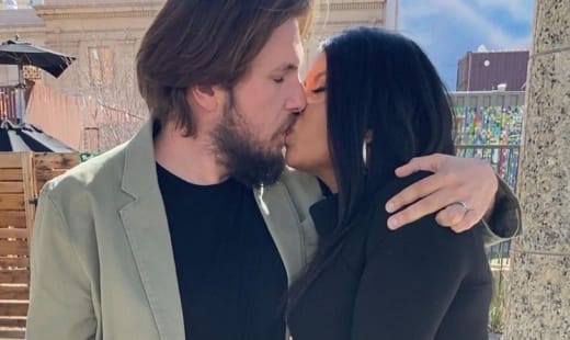 Colt Johnson kisses Vanessa Guerra header (married)