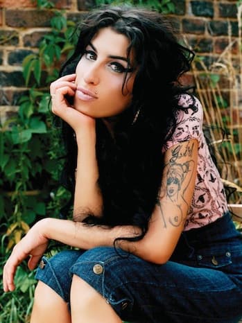 Amy Winehouse Death Investigation To Be Reopened The Hollywood Gossip