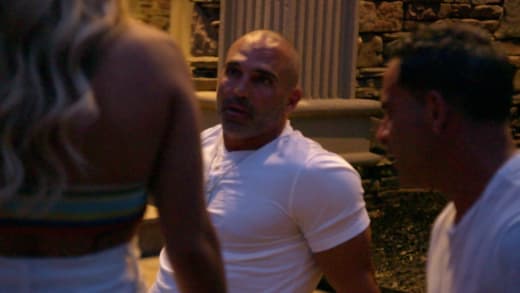 Joe Gorga Approached by His Niece