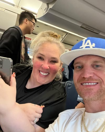 June Shannon and Justin Stroud on a Plane