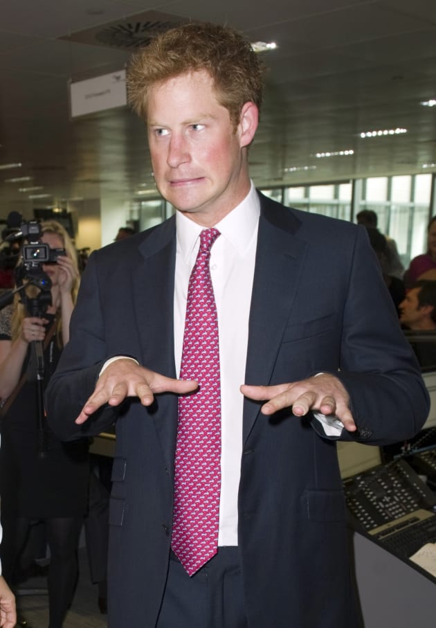 Prince William not impressed with Harrys naked photos 