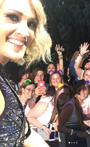Carrie Underwood and Fans