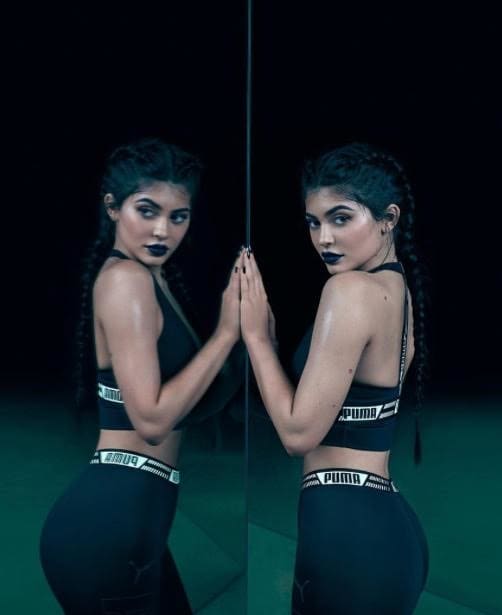 Kylie Jenner In Yoga Pants - GirlsInYogaPants.com